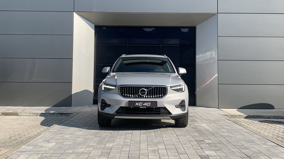 Volvo XC40 T4 Recharge Core AT7 FWD