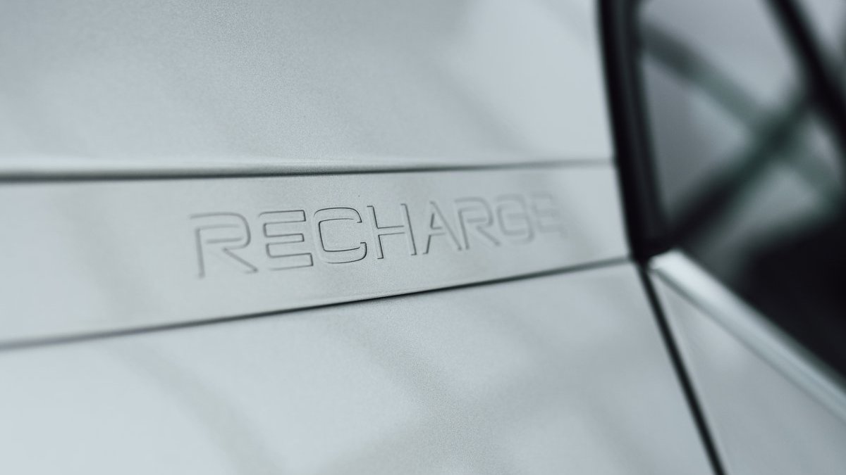 Volvo XC40 T4 Recharge Core AT7 FWD