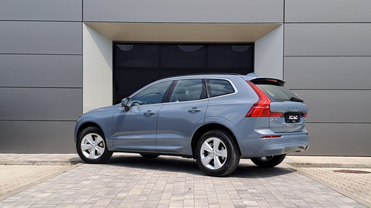 Volvo XC60 B4 (P) Core AT8 FWD