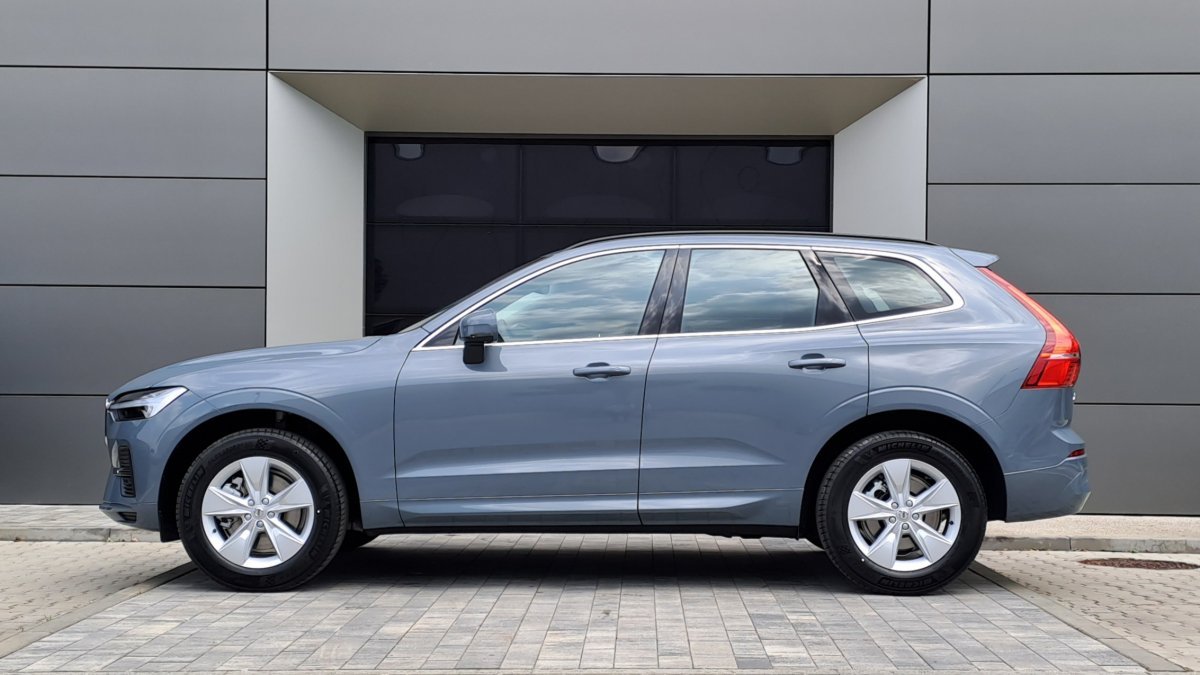Volvo XC60 B4 (P) Core AT8 FWD