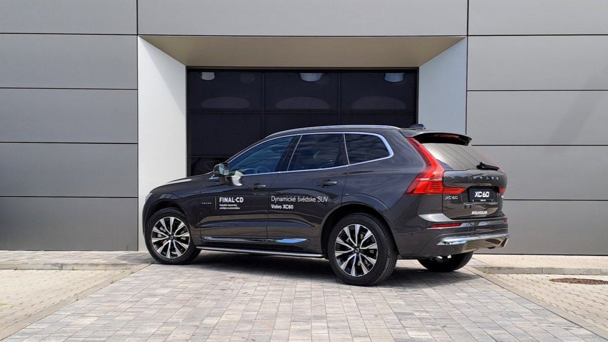 Volvo XC60 B5 (P) Plus Bright AT8 AWD Volvo FINALCD