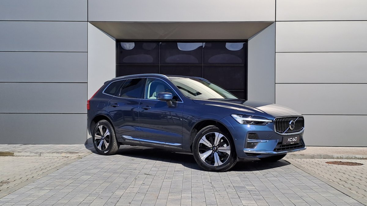 Volvo XC60 T8 Recharge Plus Bright AT8 AWD