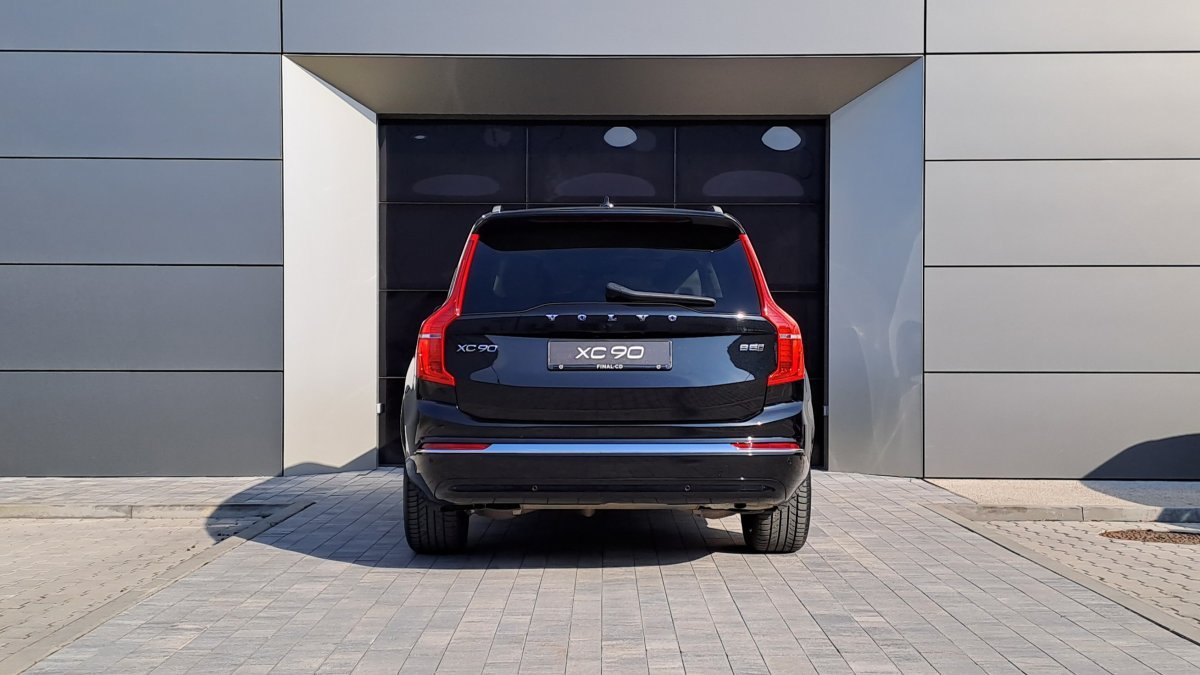 Volvo XC90 B5 (D) ULTIMATE BRIGHT AT8 AWD 7 miest