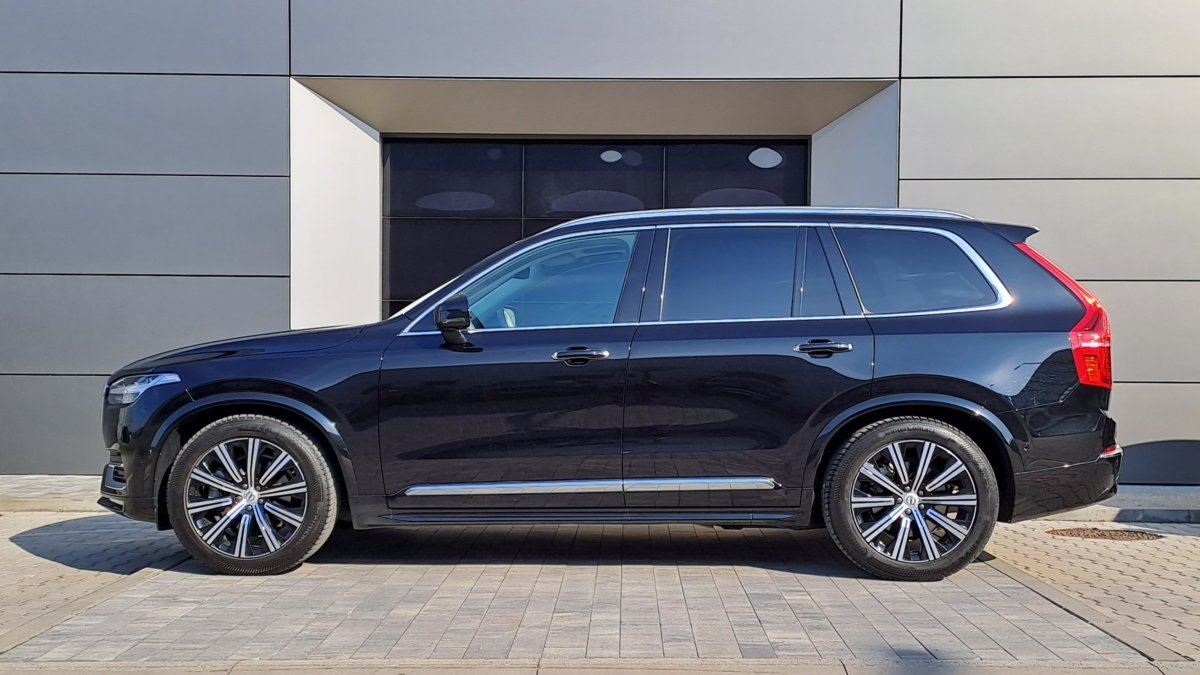 Volvo XC90 B5 (D) ULTIMATE BRIGHT AT8 AWD 7 miest