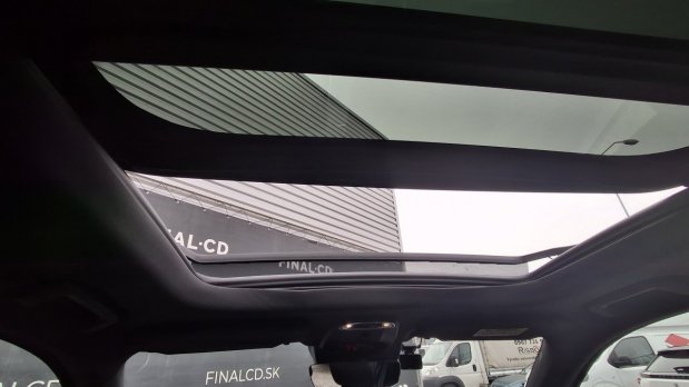 Volvo XC90 2,0 T8 e-AWD RECHARGE R Design Plug -in Hybrid   