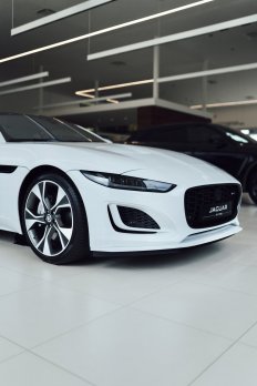 Jaguar F-TYPE 2.0 I4 R-Dynamic