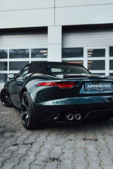 Jaguar F-TYPE 5.0 S/C P450 V8 Convertible 75th edition