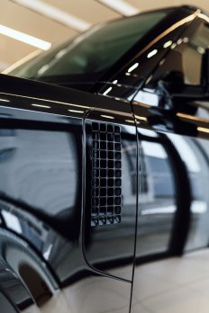 Land Rover Defender 3.0D I6 110 D200 S