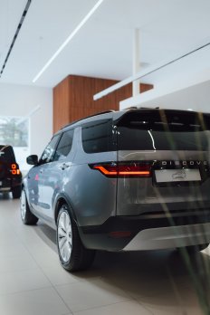 Land Rover Discovery 3.0D I6 S MHEV AWD