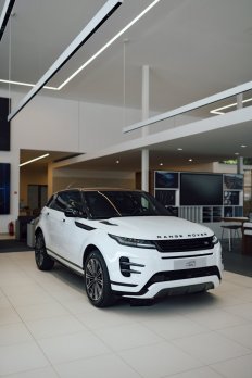 Land Rover Range Rover Evoque 2.0D I4 MHEV Dynamic SE