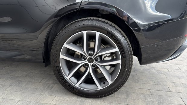 Land Rover Range Rover Sport 3.0D I6 D300 Dynamic SE