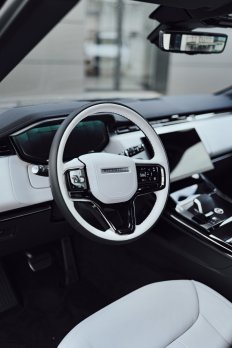 Land Rover Range Rover Sport 3.0D I6 D300 Dynamic SE