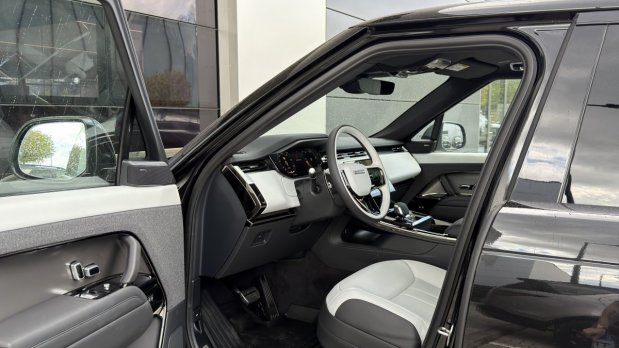 Land Rover Range Rover Sport 3.0D I6 D300 Dynamic SE