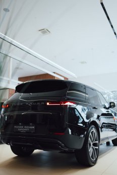Land Rover Range Rover Sport 3.0D I6 D300 SE