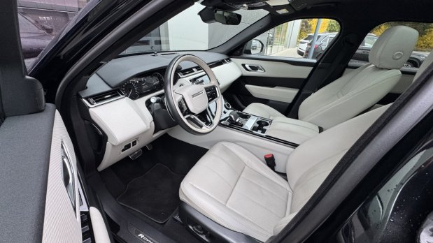 Land Rover Range Rover Velar 3.0D I6 D300 R-Dynamic SE