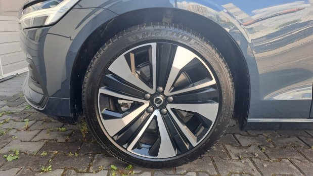 Volvo V60 B4 (P) Core AT7 FWD