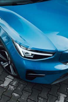 Volvo XC40 Elektrický RECHARGE TWIN PLUS