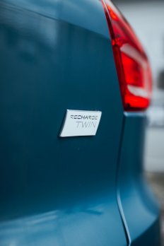 Volvo XC40 Elektrický RECHARGE TWIN PLUS