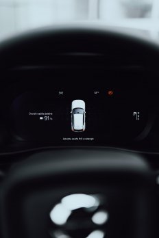 Volvo XC40 Elektrický RECHARGE TWIN PLUS