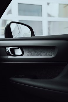 Volvo XC40 Elektrický RECHARGE TWIN PLUS