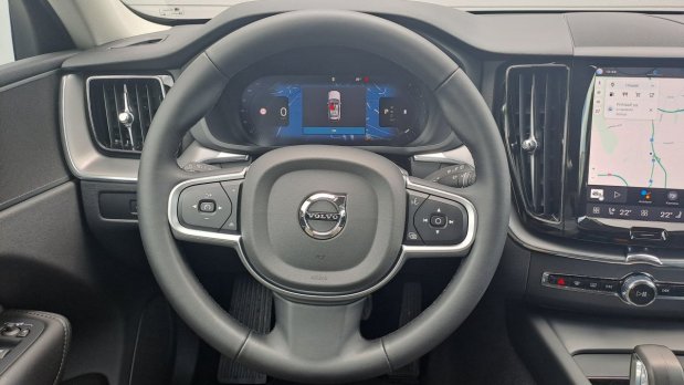 Volvo XC60 B5 (P) Core AT8 AWD