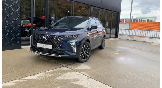 DS 7 BlueHDi ÉDITION FRANCE 130k EAT8 DS 7 BlueHDi ÉDITION FRANCE 130k EAT8