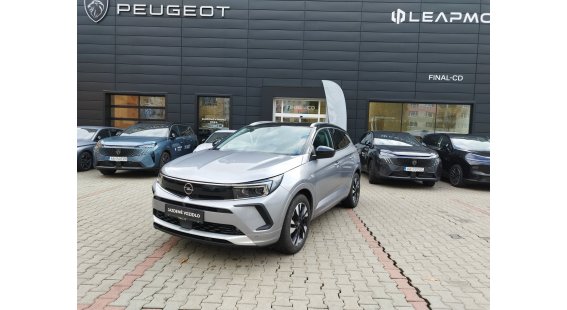 Opel Grandland 1,2 Turbo Ultimate 1,2 TURBO 130k EAT8 Opel Grandland 1,2 Turbo Ultimate 1,2 TURBO 130k EAT8