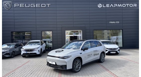 Leapmotor C10 1,5 Design REEV 215k 28,4 kWh