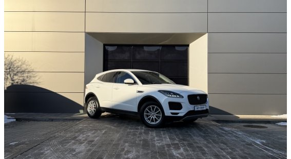Jaguar E-PACE 2.0 I4 Standard AWD