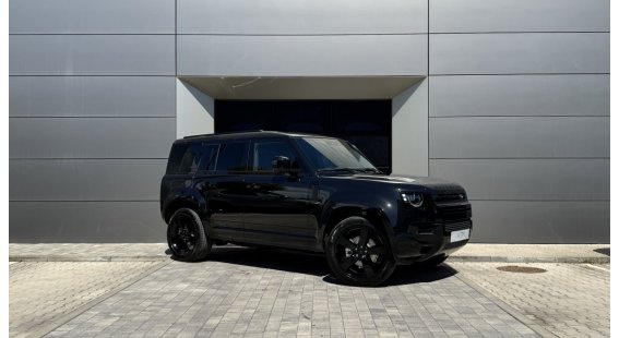 Land Rover Defender 3.0D I6 D250 X-Dynamic SE