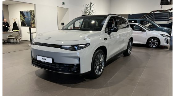 Leapmotor C10 Elektrický Design REEV