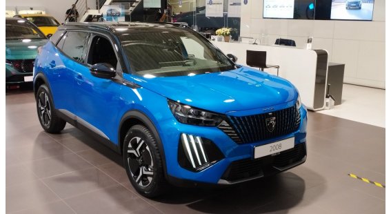 Peugeot 2008 NEW 1.2 PureTech  GT
