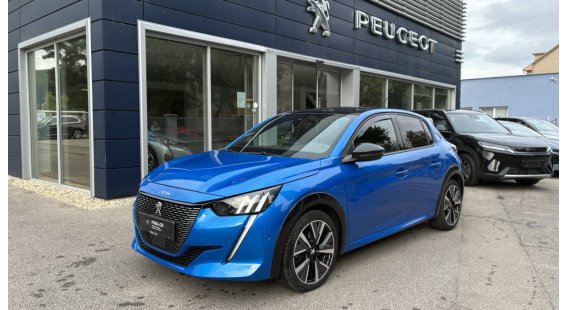 Peugeot 208 1.2 PureTech GT+panoramaticka strecha