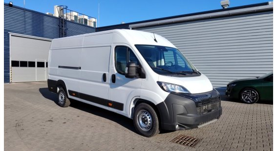Peugeot Boxer 2.2 BlueHDi Furgon 435 L4H2 180k