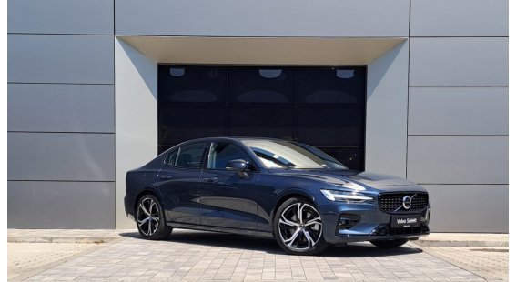 Volvo S60 B5 (P) Ultimate Dark AT8 AWD