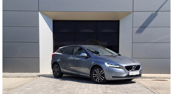 Volvo V40 1,5 T2 AT6 EDITION MOMENTUM Volvo V40 1,5 T2 AT6 EDITION MOMENTUM