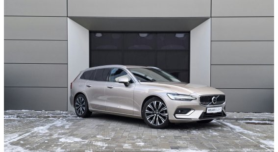 Volvo V60 B3 PLUS BRIGHT AT7 FWD