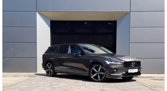 Volvo V60 B4 (D) PLUS DARK AT8 FWD