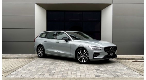 Volvo V60 B4 (P) PLUS DARK AT7 FWD