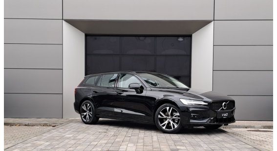 Volvo V60 B4 (P) PLUS DARK AT7 FWD