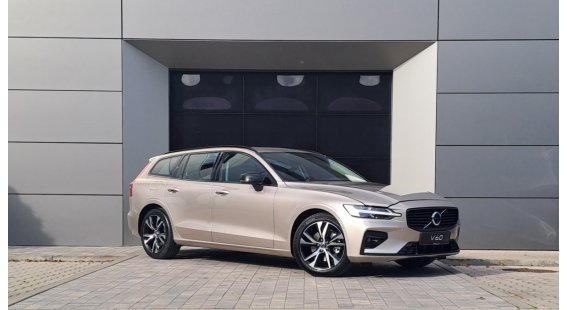 Volvo V60 B4 (P) PLUS DARK AT7 FWD