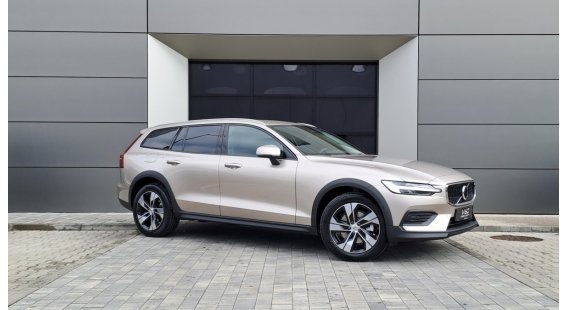 Volvo V60 CROSS COUNTRY B4 (D) Core AWD