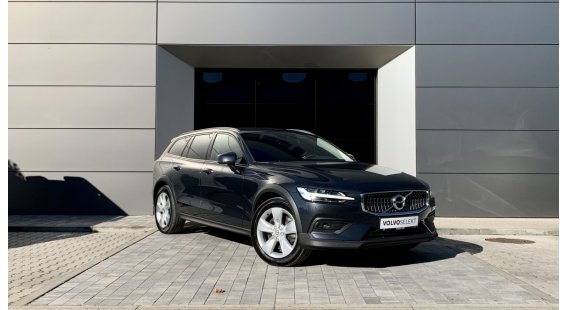 Volvo V60 CROSS COUNTRY D4 AT8 AWD