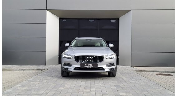 Volvo V90 CROSS COUNTRY B5 (D) Plus AT8 AWD