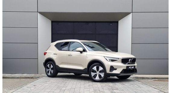Volvo XC40 B3 Core AT7 FWD