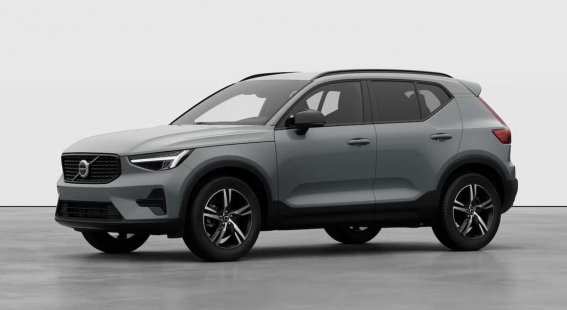 Volvo XC40 B3 PLUS Dark AT7 FWD
