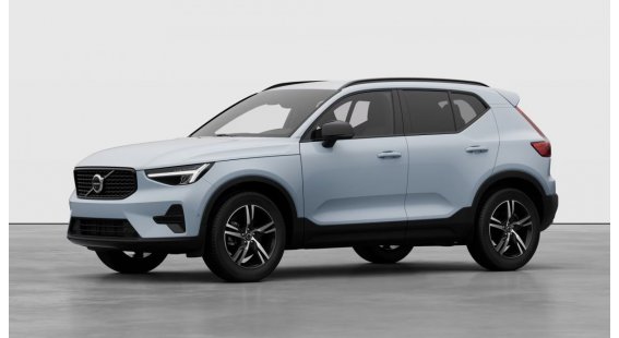 Volvo XC40 B3 PLUS Dark AT7 FWD