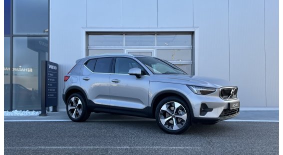 Volvo XC40 B4 Ultimate Bright AT7 AWD