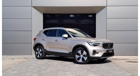 Volvo XC40 T5 Recharge Plus Bright  