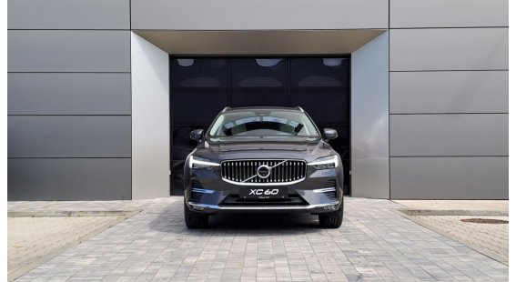 Volvo XC60 B5 (P) Plus Bright AT8 AWD